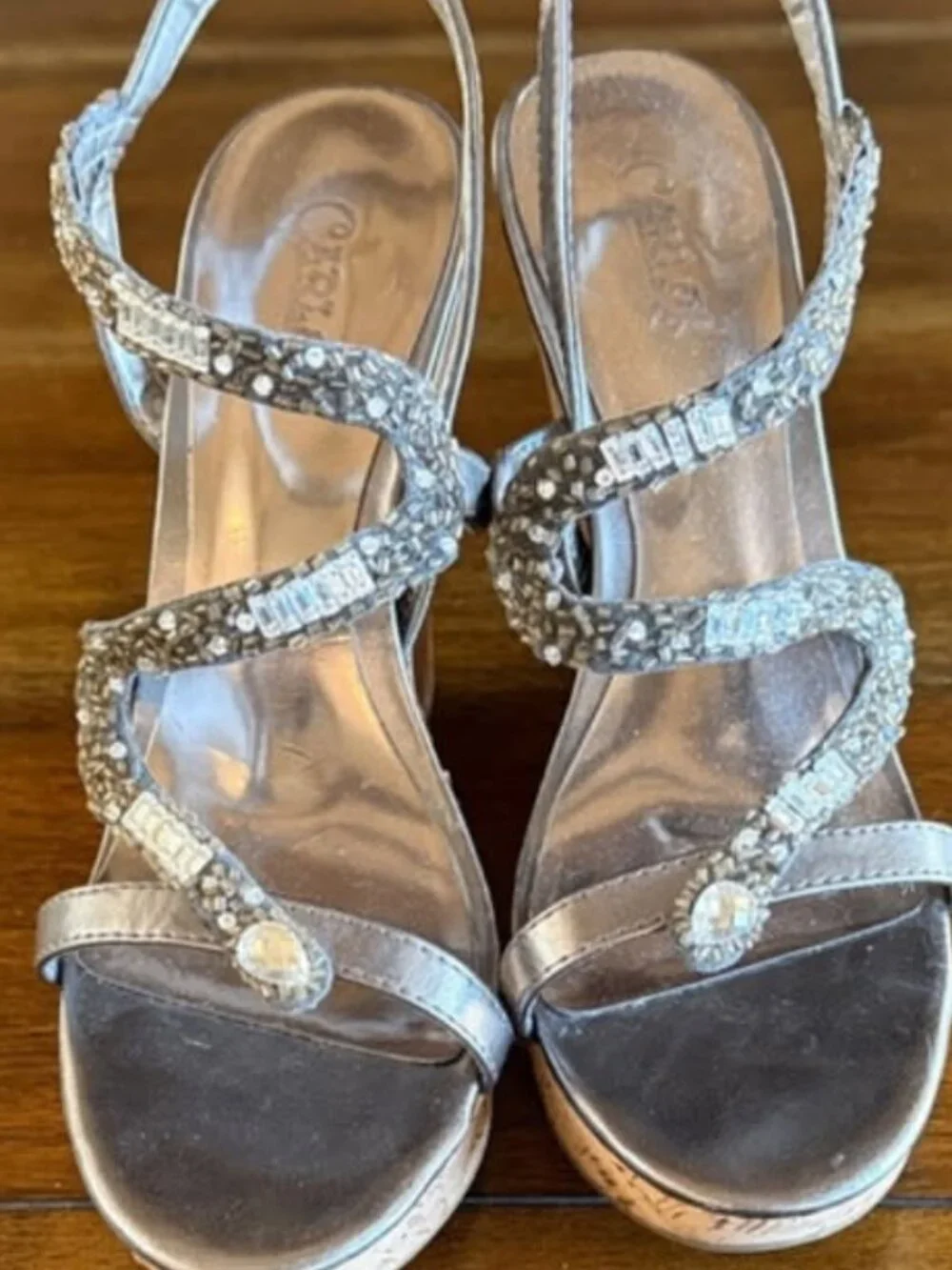 Carlos  by  Carlos Santana I Olympia Silver Rhinestone Wedge Sandals Sz 8 W/Box